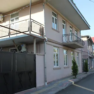 iren-apartment.batumihotels.net/